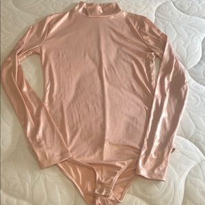 Zara pink shimmer turtle neck bodysuit M